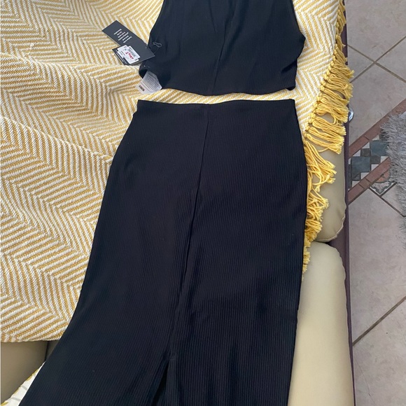 🌸💐 SEXY REFORMATION 2 PIECE NWT💐🌸 - Picture 6 of 7